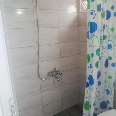 Krste * Trpejca